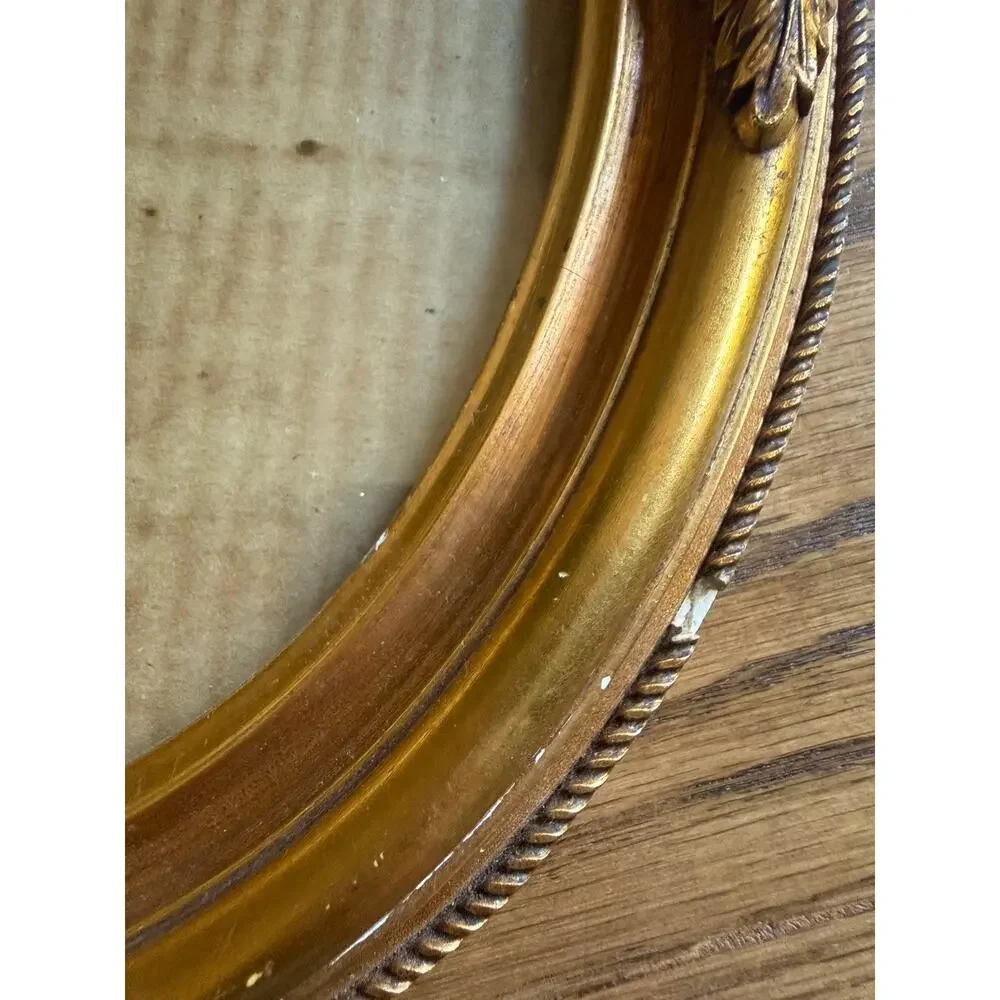 Antique Baroque Gold Gilt Oval Frame 12x10” Acorns and Leaves Victorian Frame